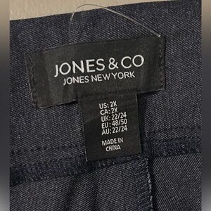 Jones New York Gray/black Apparel